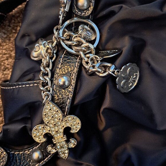 Kathy Van Zeeland Shoulder Bag W/Riveting Details&Fleur-de-lis Purse Charm Keych - Picture 5 of 12